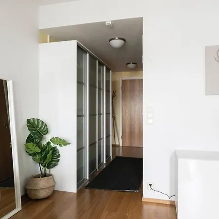 Διαμέρισμα 2ndhomes Gorgeous 1 Bedroom With Bathtub & Balcony *